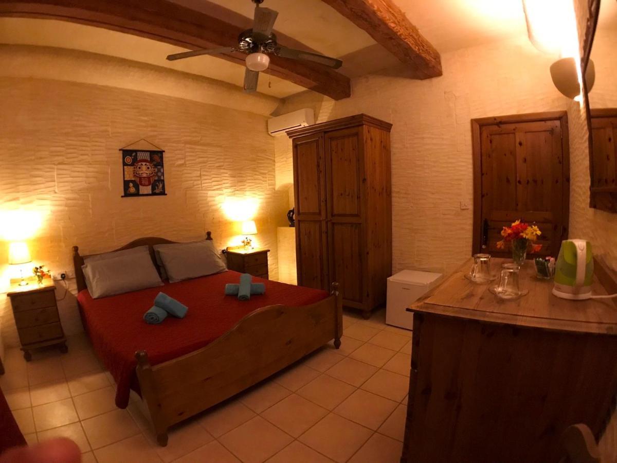 Ad Hoc B&B Il-Pergla Exterior photo